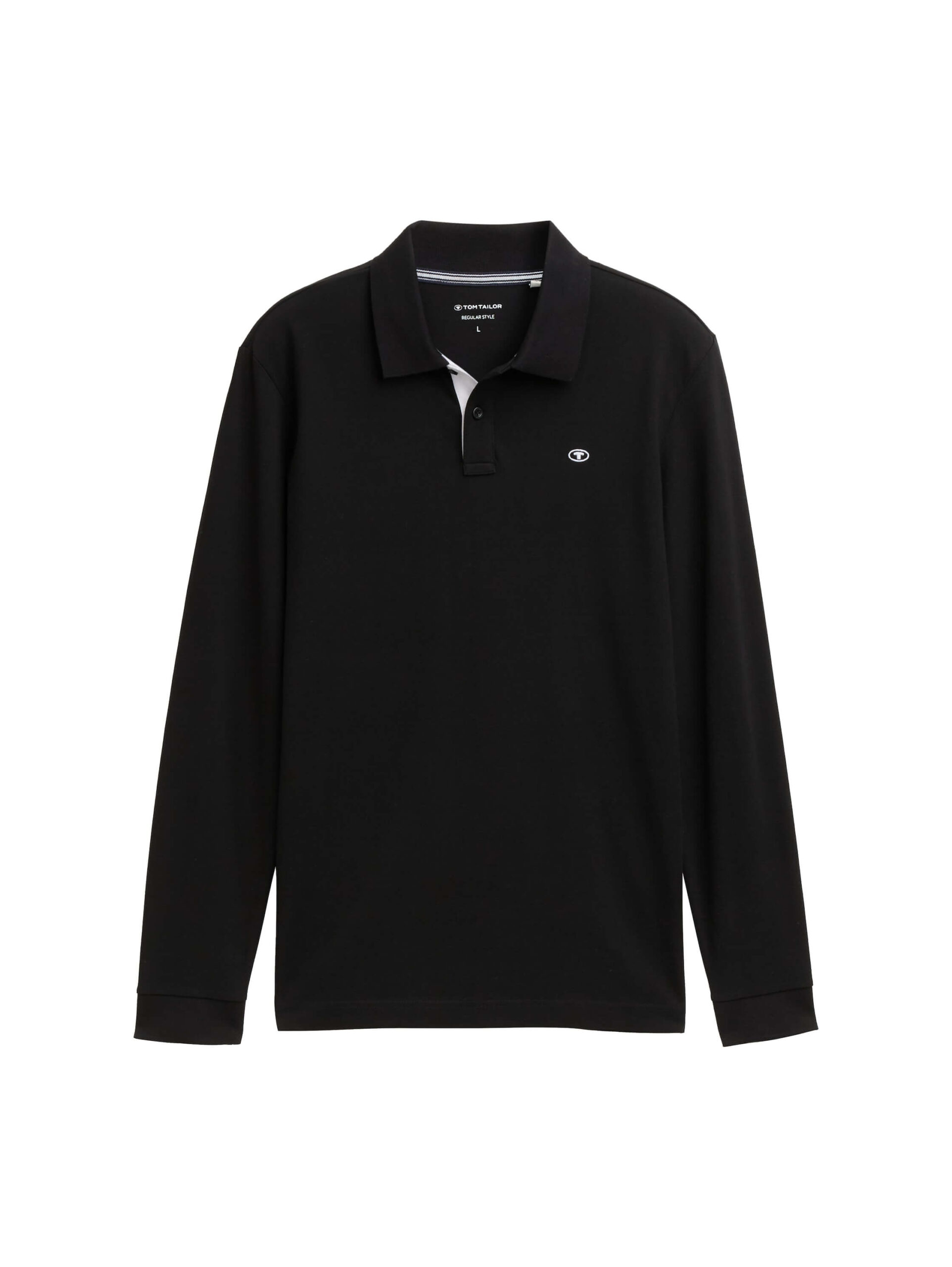 basic polo with contrast