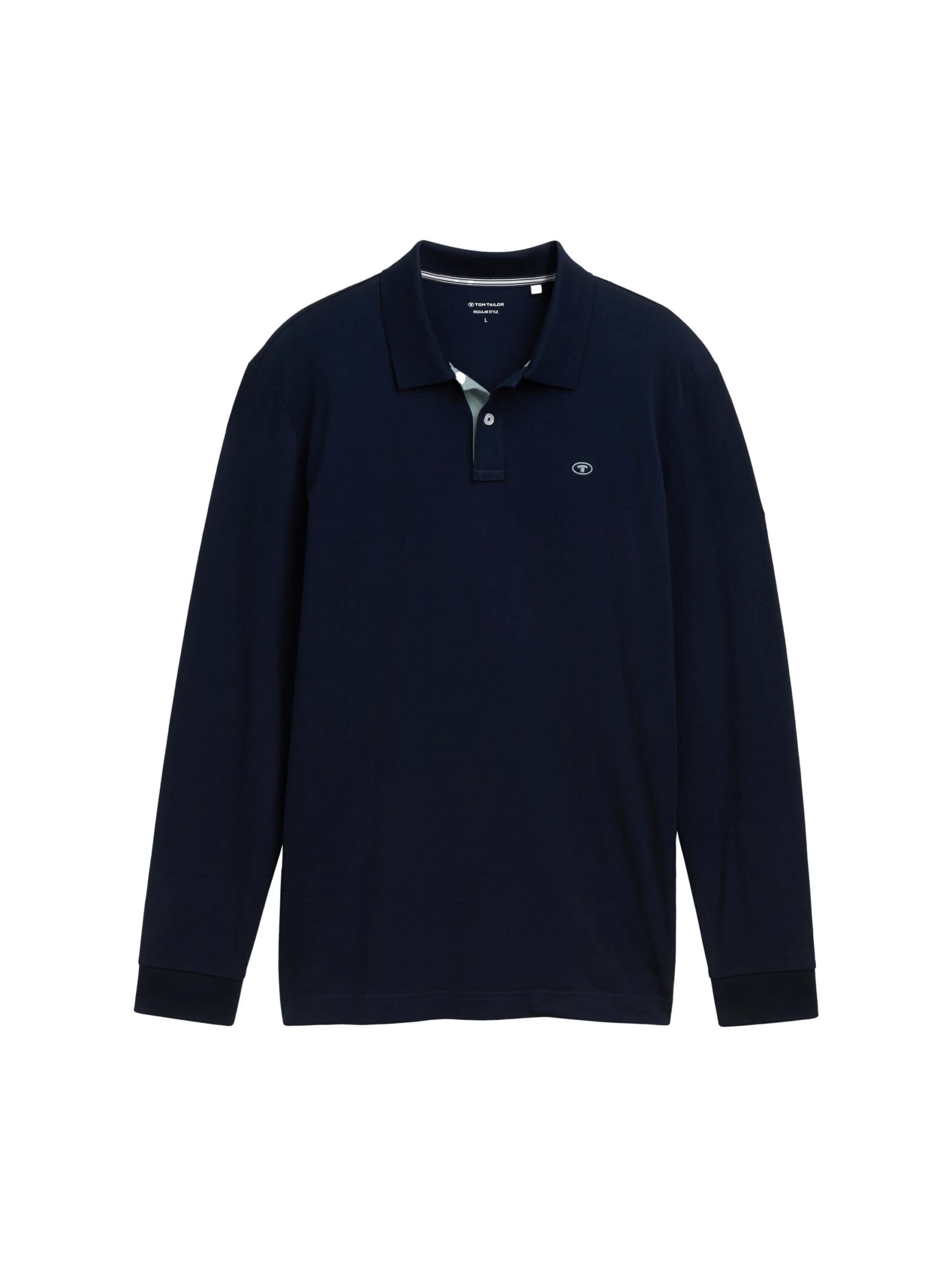 basic polo with contrast