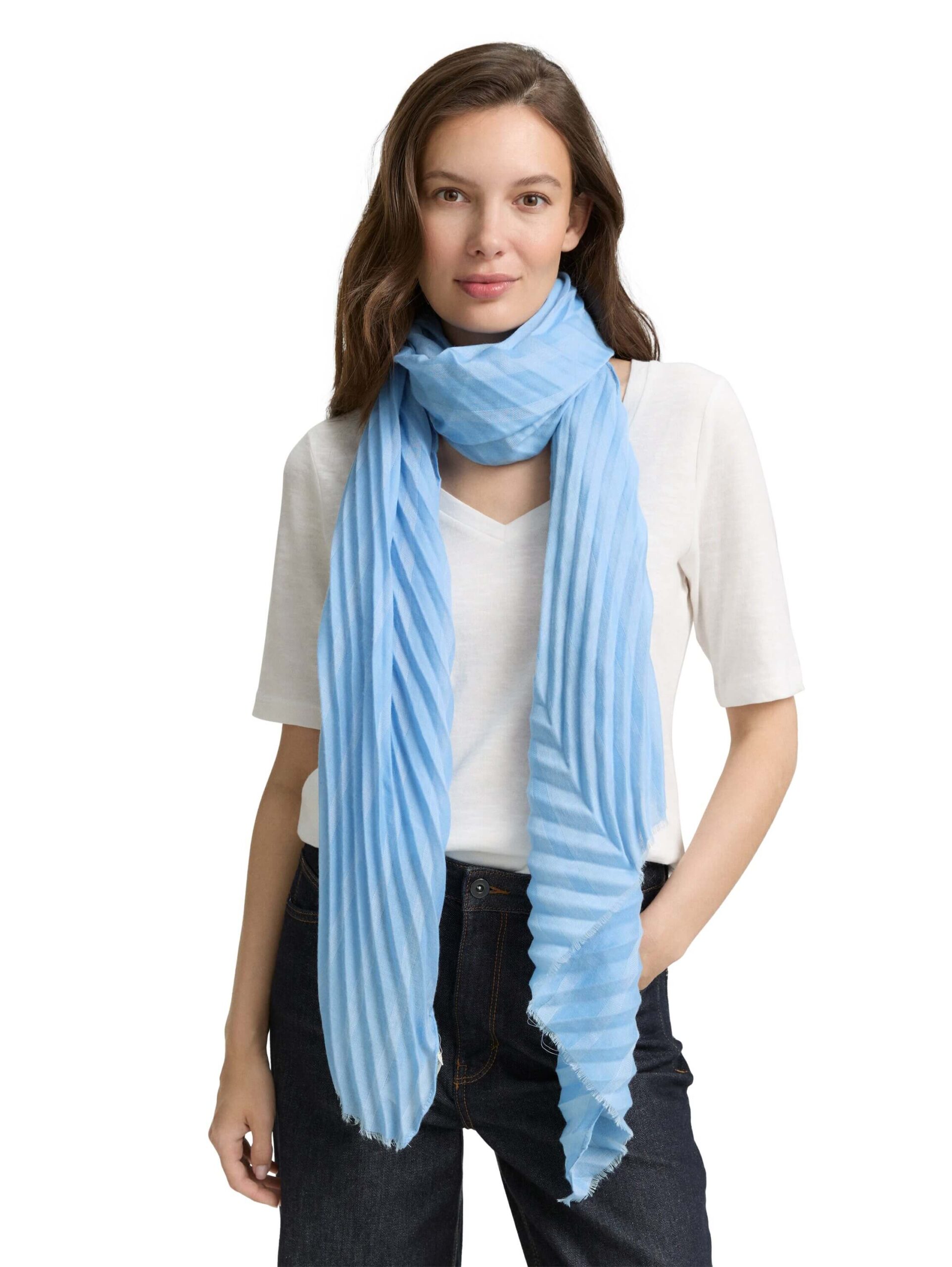 Plisse scarf