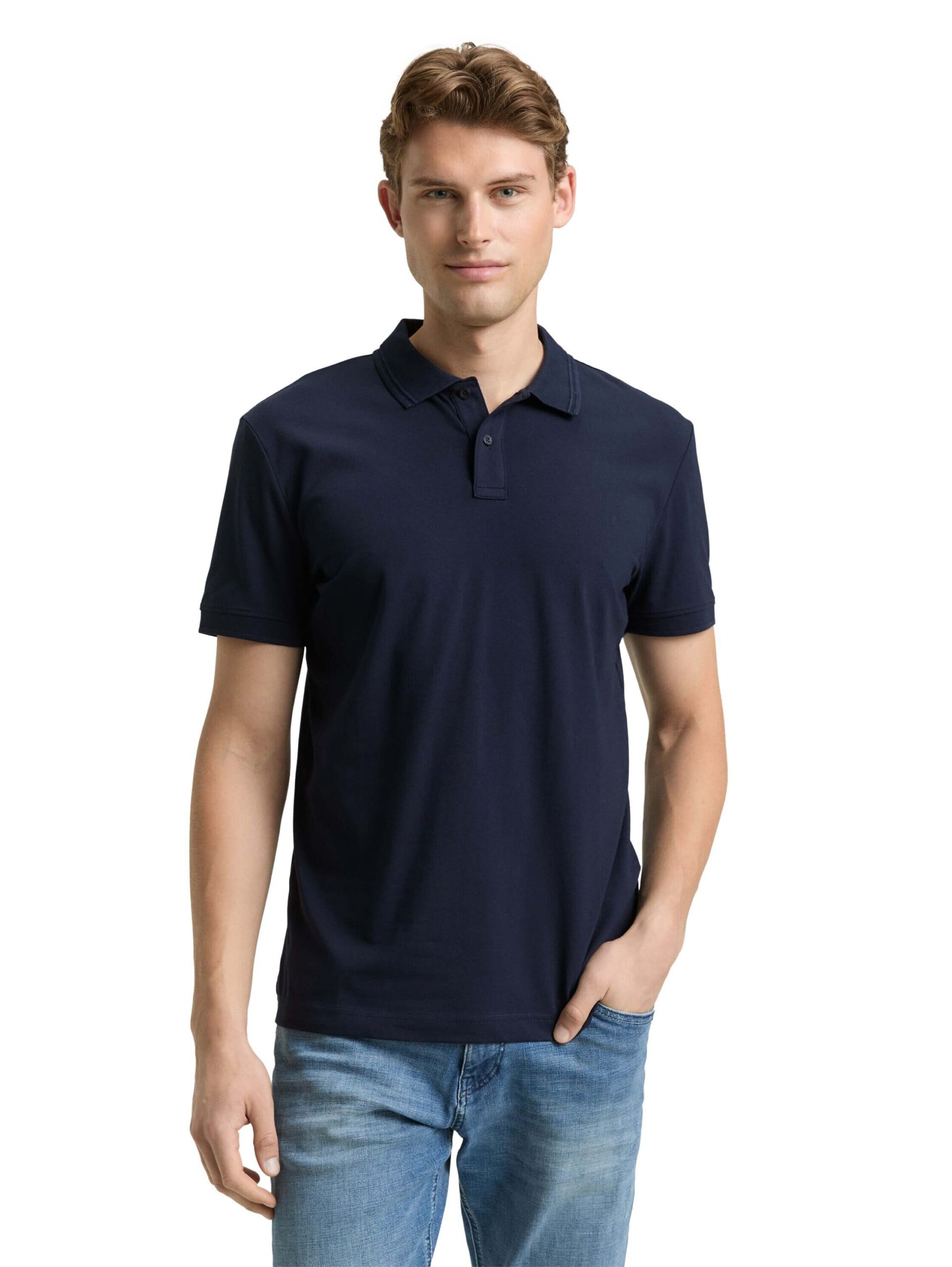 fitted polo shirt