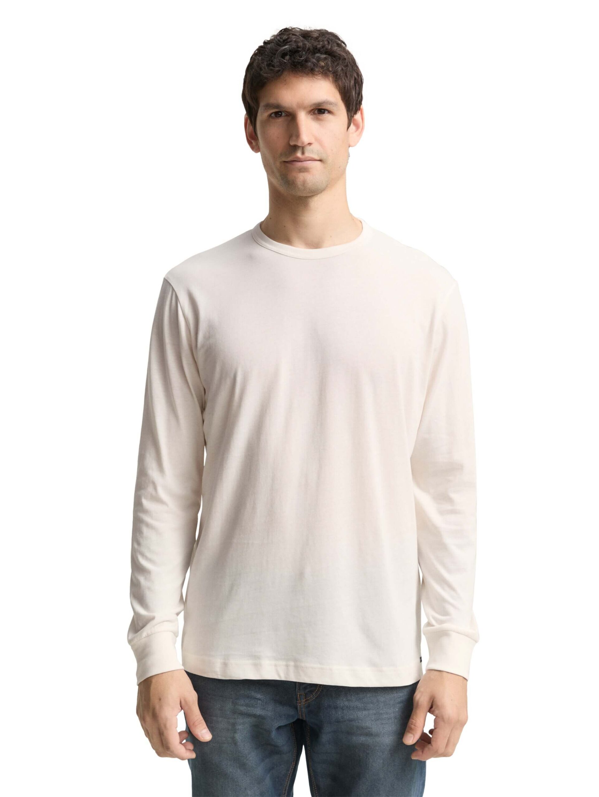 basic longsleeve