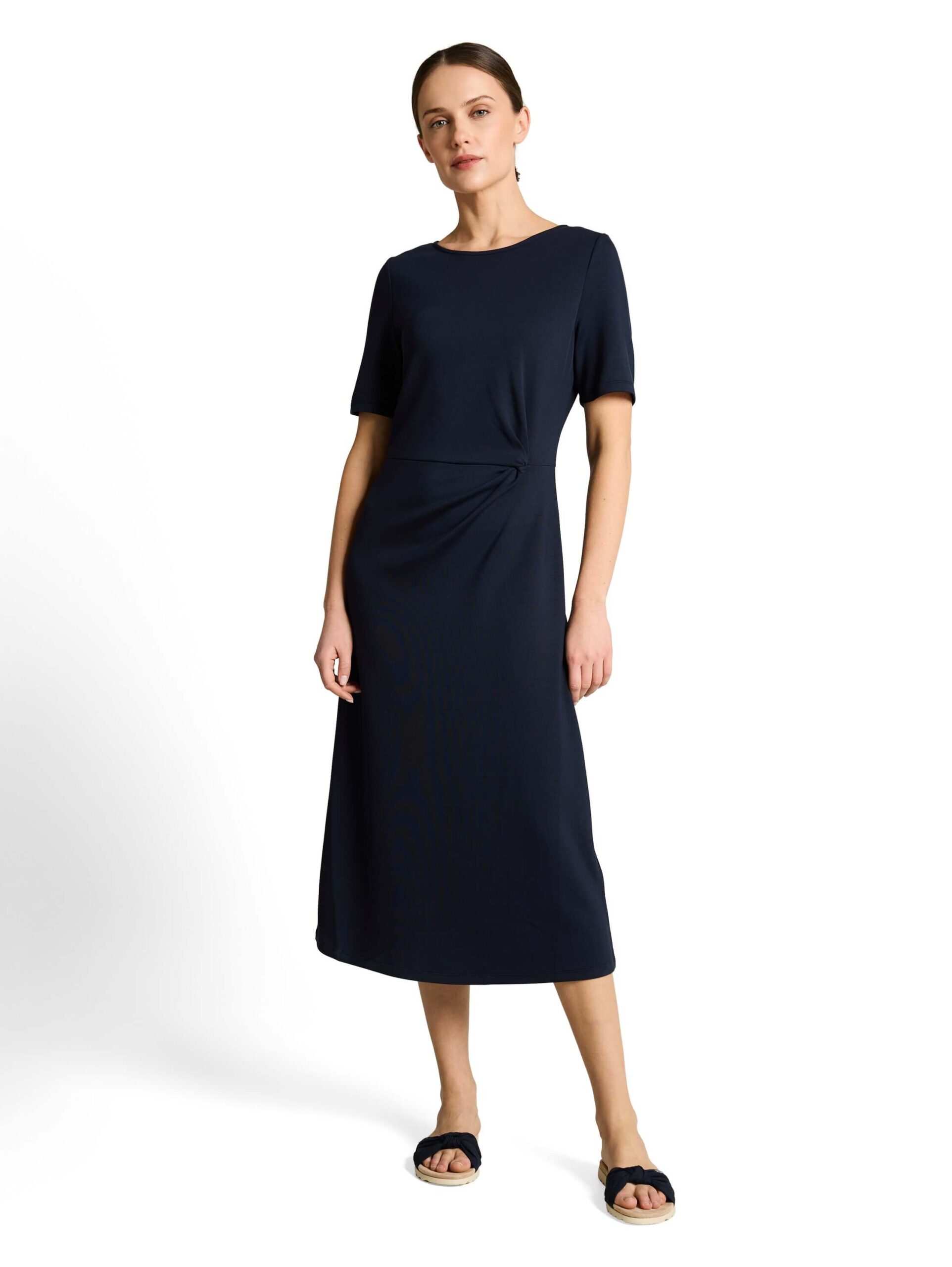 dress with knotted waist detail