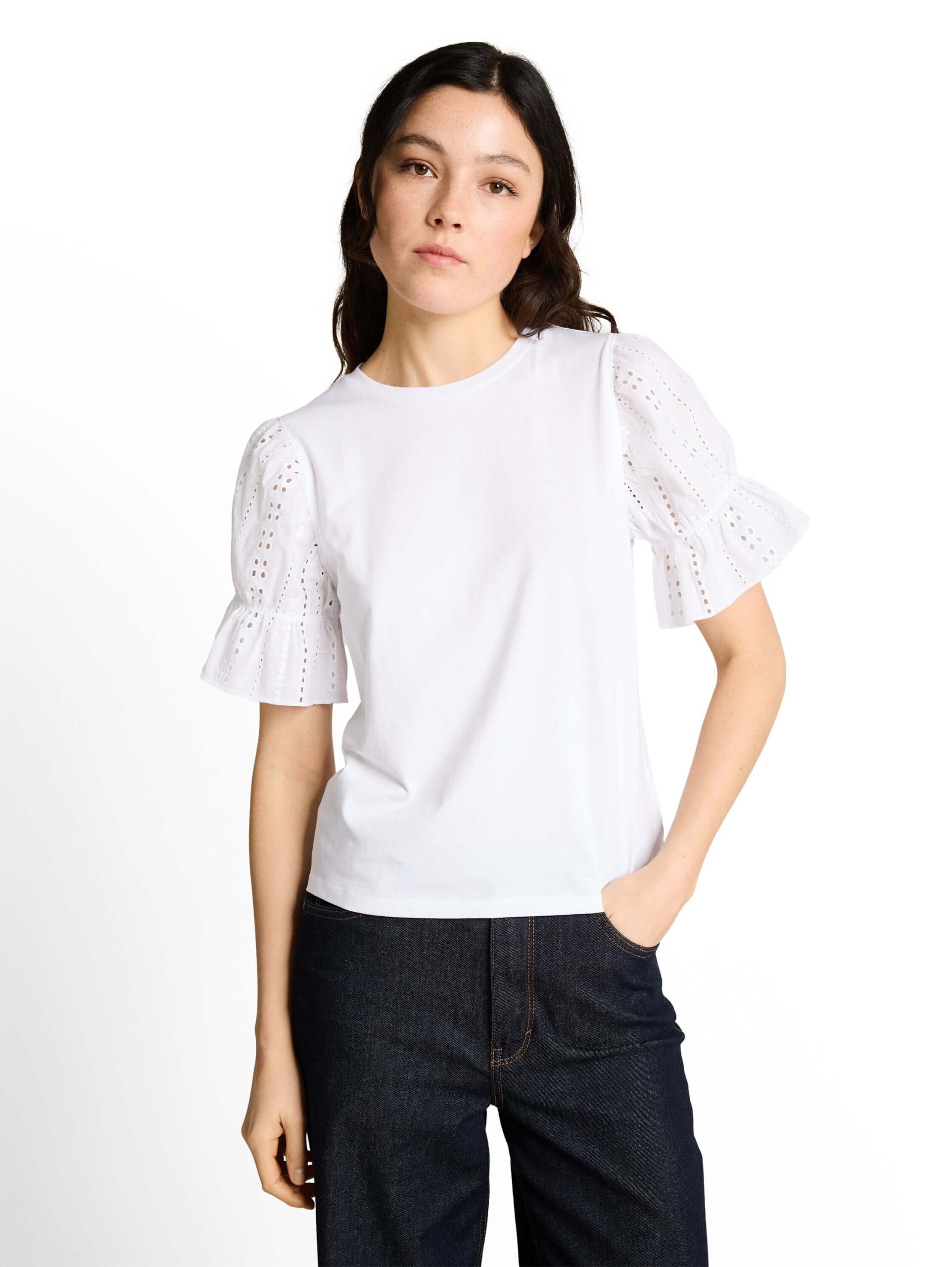 T-shirt with shifly fabric