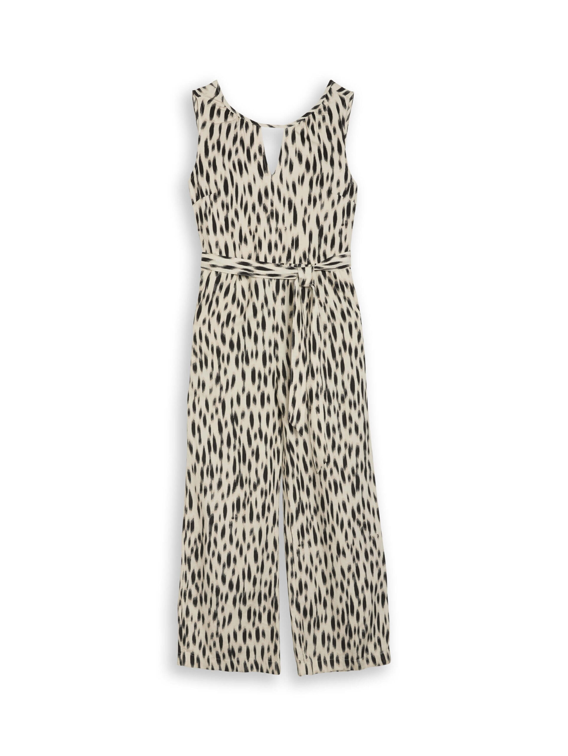 overall linen with slit detail